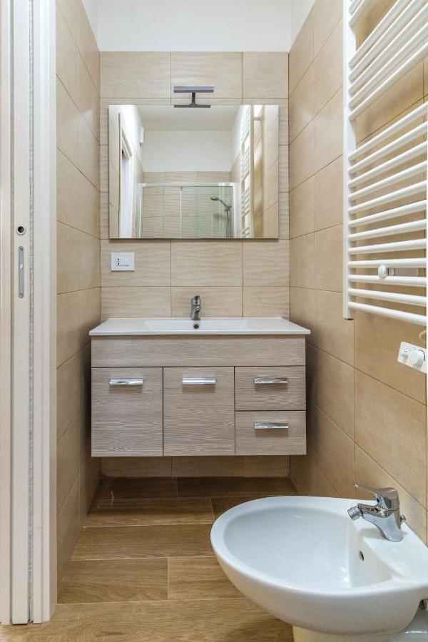 Seven Notes Guest House Bari Extérieur photo